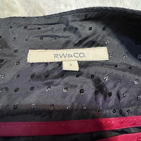 RW and co skirt - Picture 2 of 2